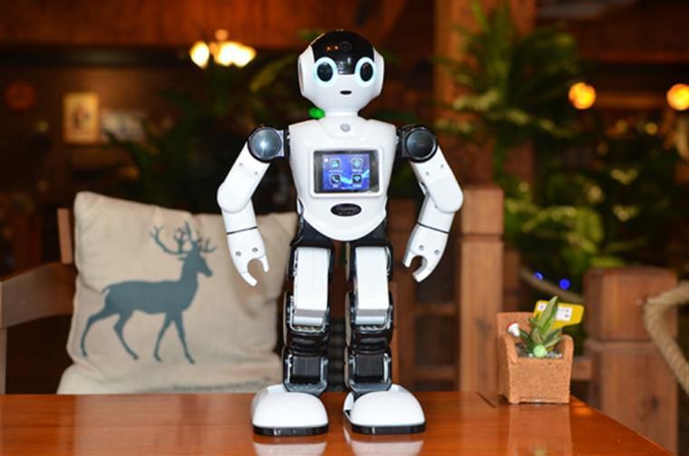城市漫步CEO李正:坚持机器人梦想，为人类提供更加智能和更加人性化的生活方式。